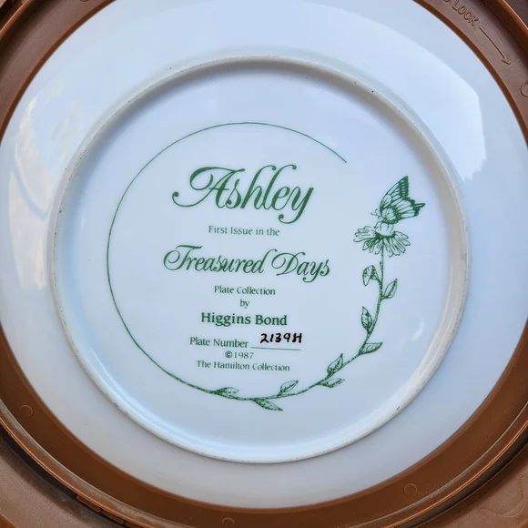 Collection Plate The Halmiton Collection - Picture 12 of 12